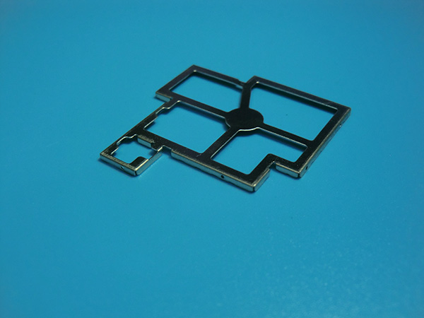日常生活中信號(hào)屏蔽器、手機(jī)電磁屏蔽工作原理、簡(jiǎn)介及洋白銅材料選擇